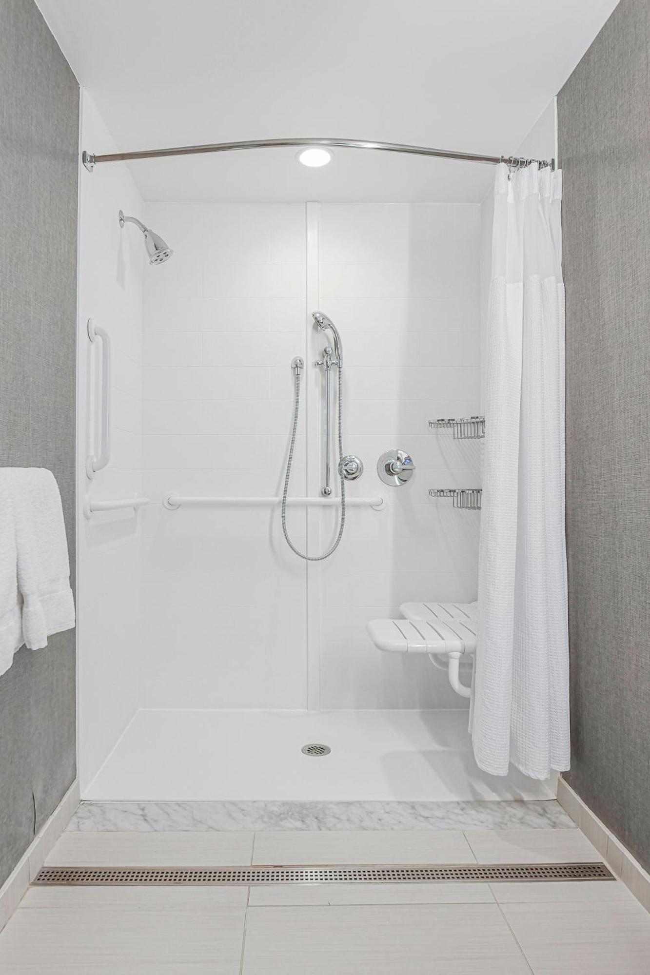 Springhill Suites By Marriott Fishkill Eksteriør bilde