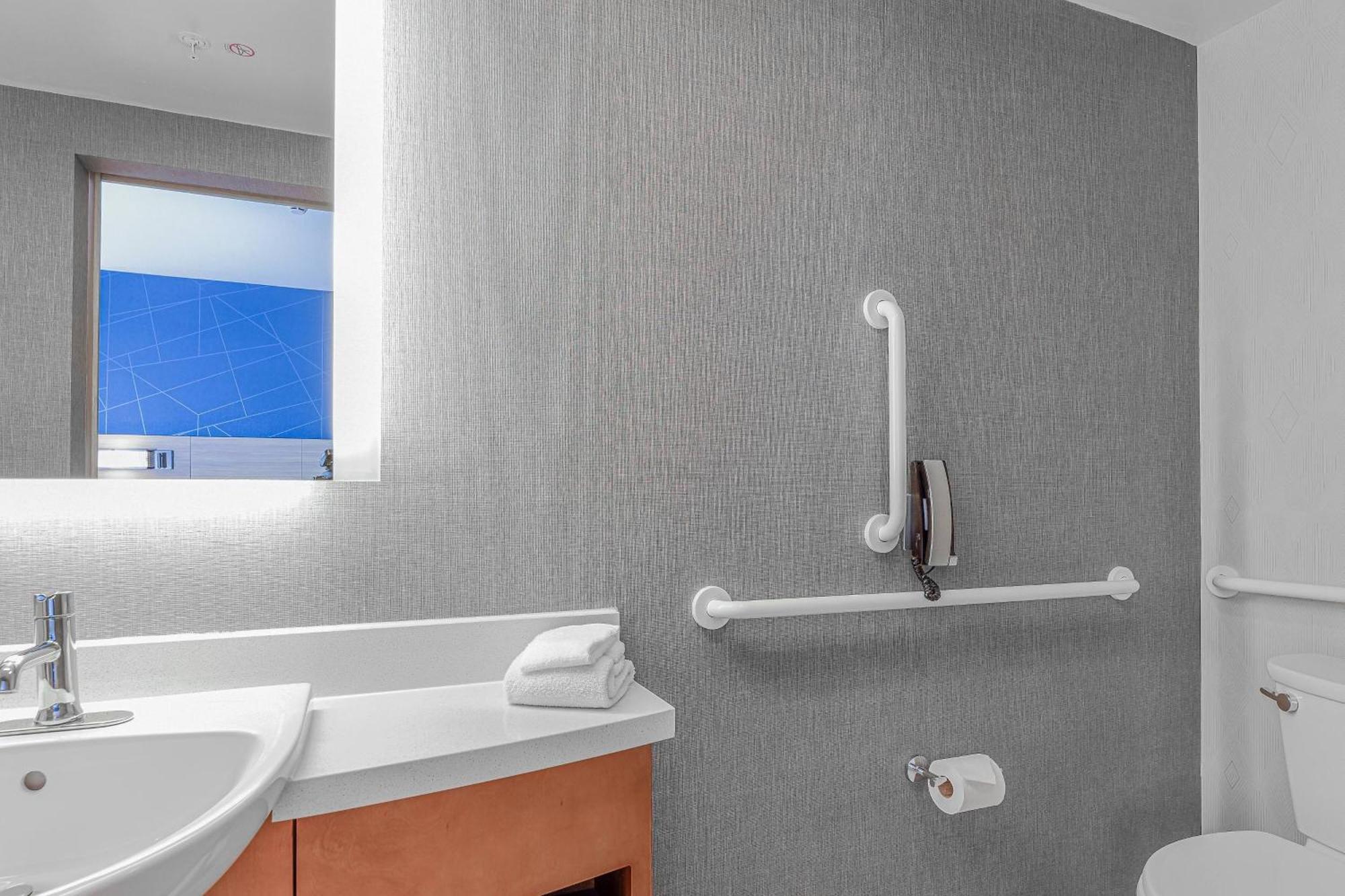Springhill Suites By Marriott Fishkill Eksteriør bilde